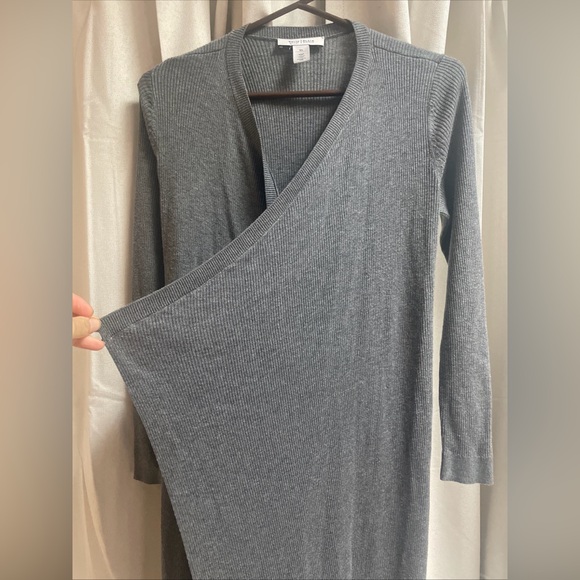 White House Black Market Grey Charcoal Sweeper Cardigan XS - Picture 4 of 4